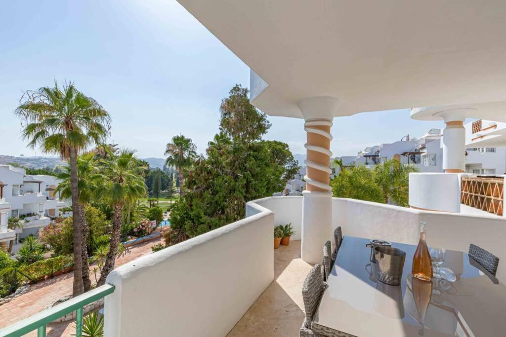 Stylish One Bed Apartment At Matchroom Country Club Fuengirola Exteriér fotografie
